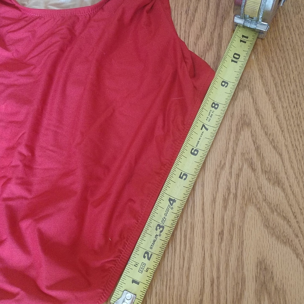 #8 NWT BAYWATCH REVIVAL RED TANK SUIT Gottex - Picture 7 of 12